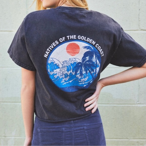 Brandy Melville Tops Rare Brandy Melville Natives Of The Golden